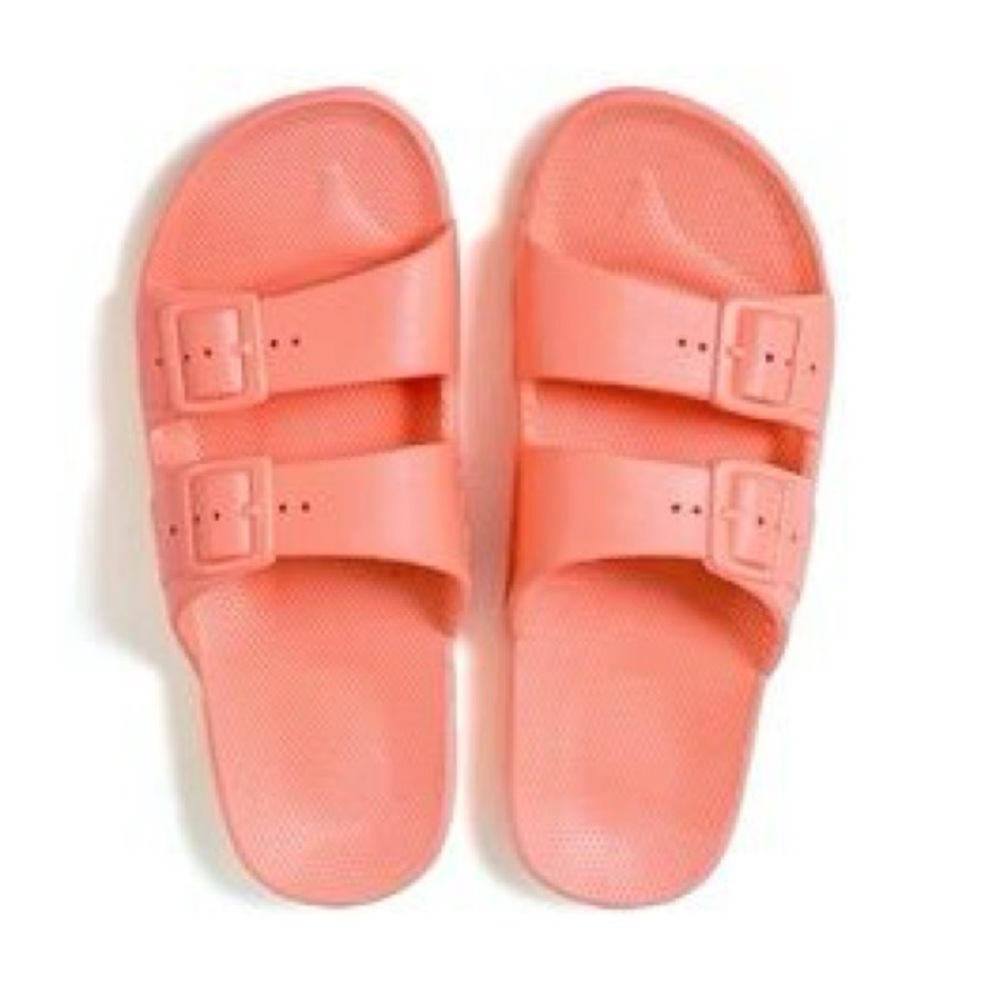 Freedom Moses in Coral Double Strap Sandals
